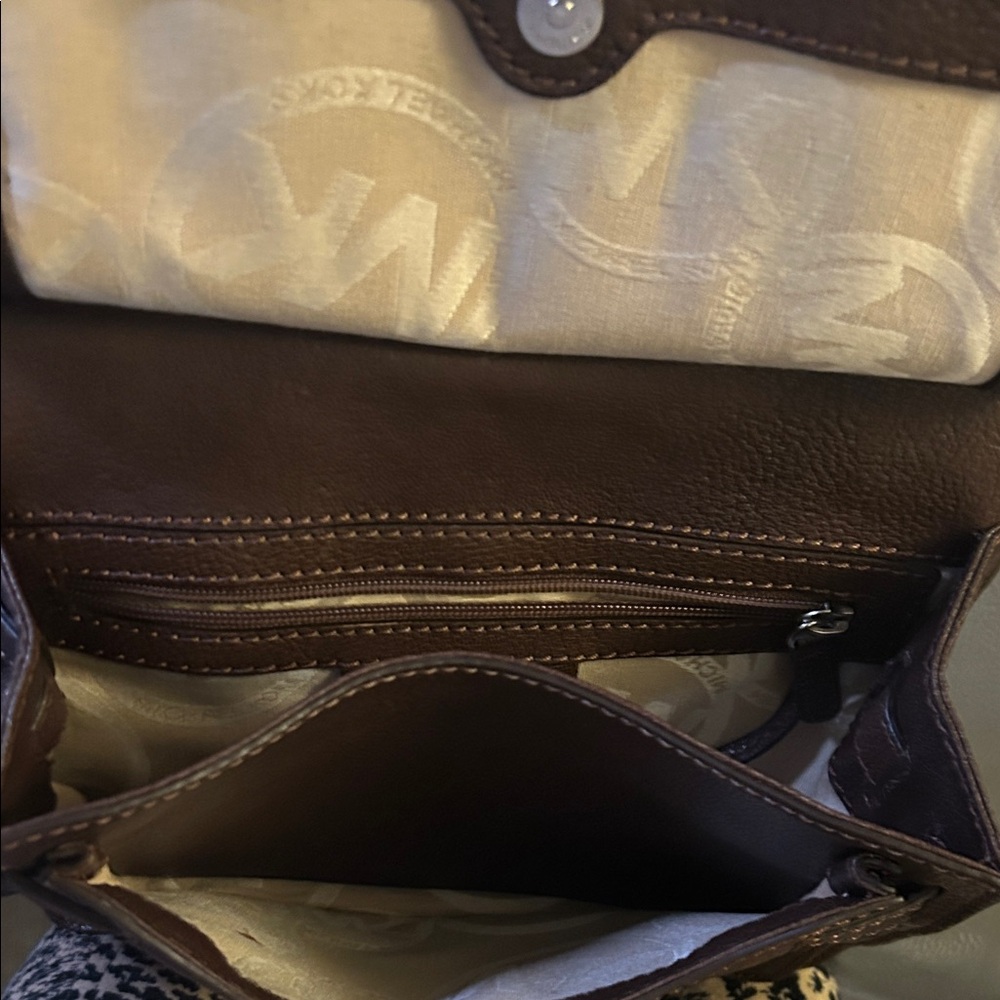 Michael Kors Hamilton Small Messenger bag EUVC - Picture 7 of 16